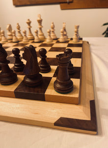 Échiquier authentique jeu d'échecs prêt à jouer avec pions inclus. Livraison gratuite