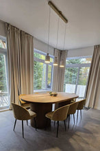 Charger l'image dans la galerie, Table à dîner La Solara